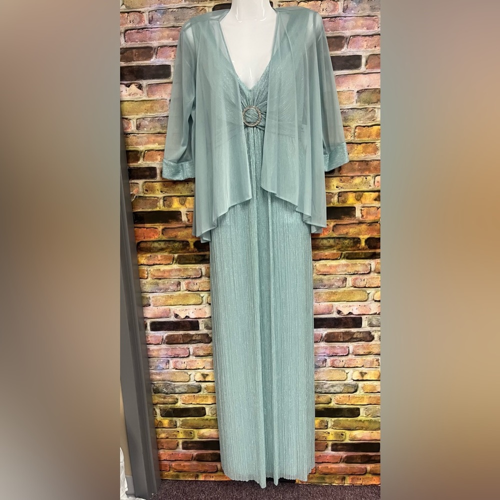R&M Richards Seafoam Two-Piece Set
